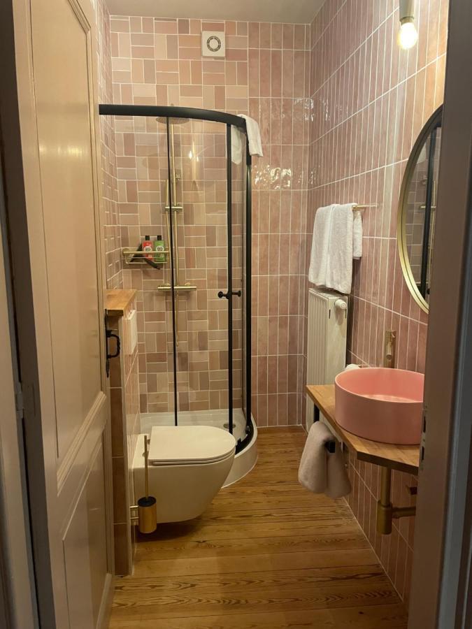וורן B&B Het Notarishuis - Authentiek Verblijf Nabij Maastricht מראה חיצוני תמונה