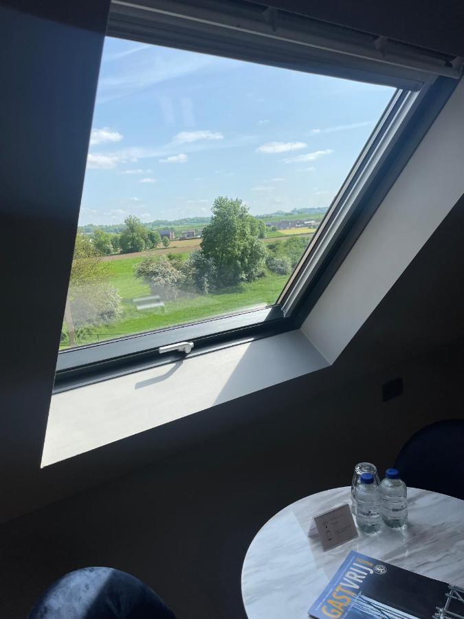 וורן B&B Het Notarishuis - Authentiek Verblijf Nabij Maastricht מראה חיצוני תמונה