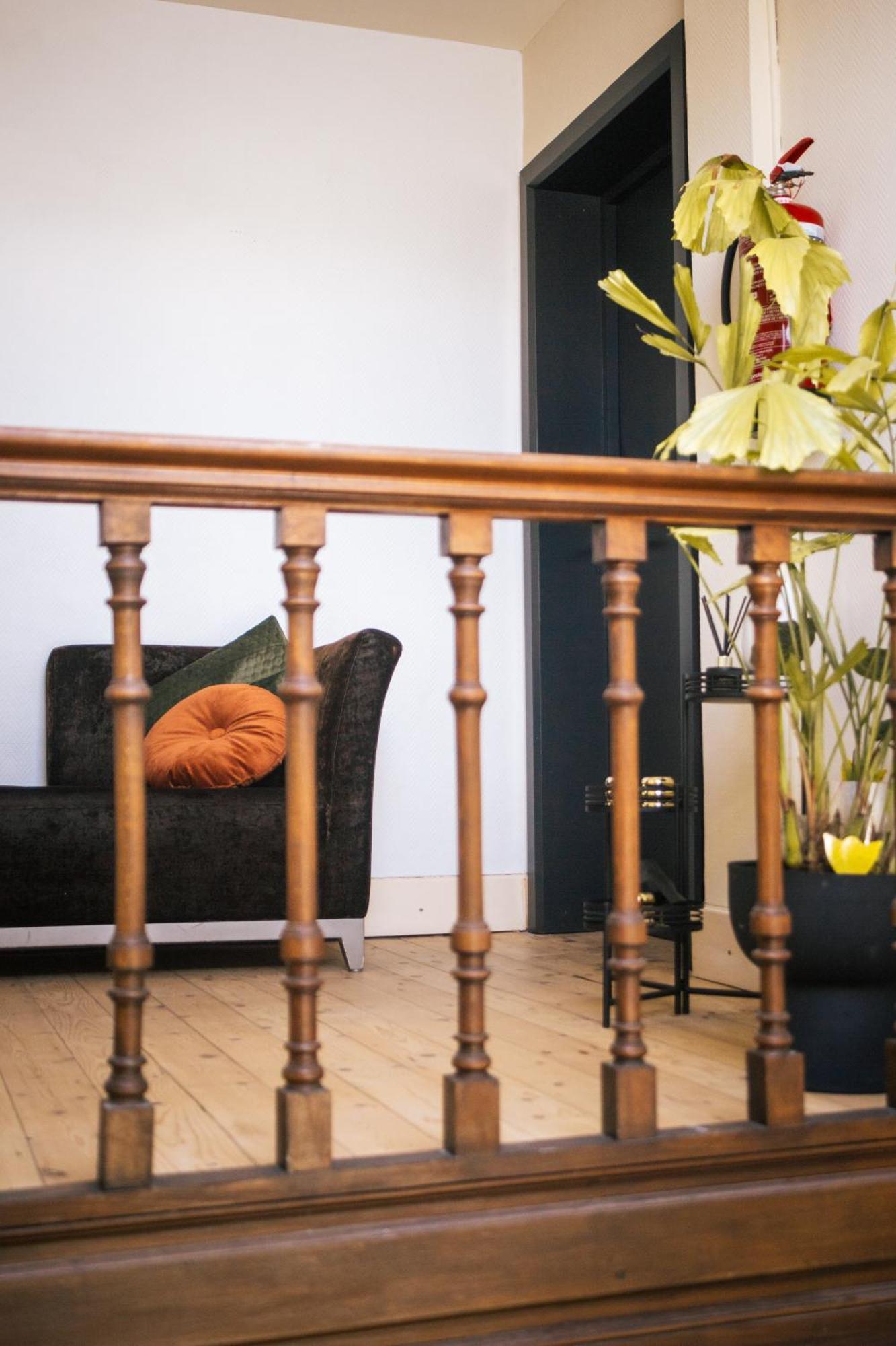 וורן B&B Het Notarishuis - Authentiek Verblijf Nabij Maastricht מראה חיצוני תמונה