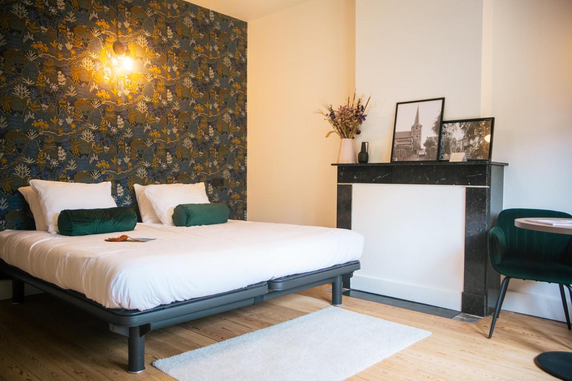וורן B&B Het Notarishuis - Authentiek Verblijf Nabij Maastricht מראה חיצוני תמונה