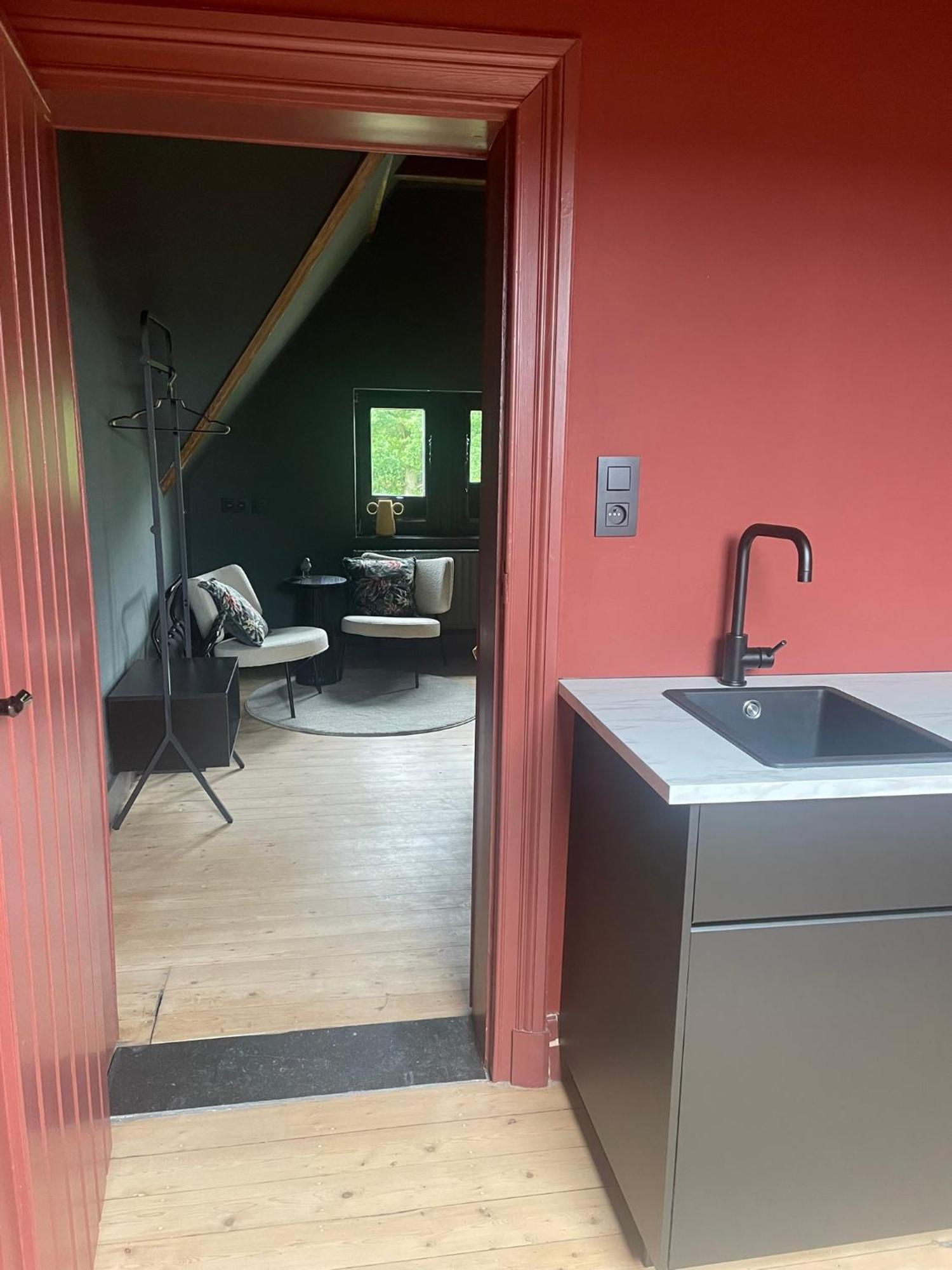 וורן B&B Het Notarishuis - Authentiek Verblijf Nabij Maastricht מראה חיצוני תמונה